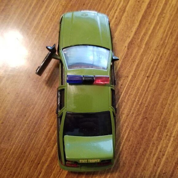 Maryland State Police Road Champs die cast police car 1:43 scale - Picture 8 of 10